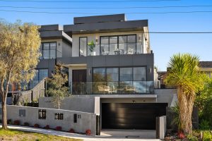 Newly established stand-alone modern-style luxury house